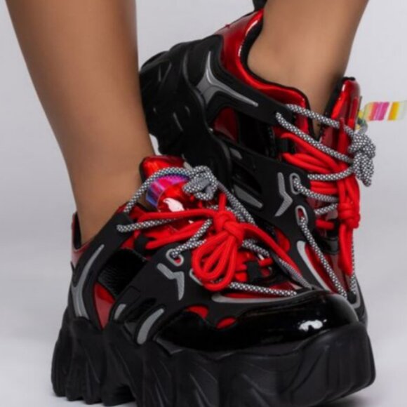 AZALEA WANG HIGH ON YOU FLATFORM SNEAKER IN RED - Picture 1 of 7